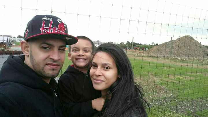 Share your favorite pic of you and FH!!