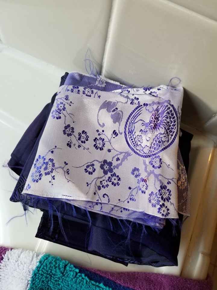 we found my Grandma's Silks!!! - 1