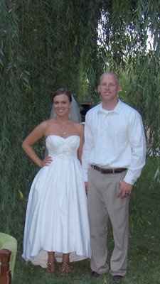 wedding dresses!!! let's see them, ladies!