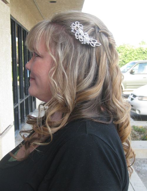 I've been busy.... hair & m/u trial...and news **pics**