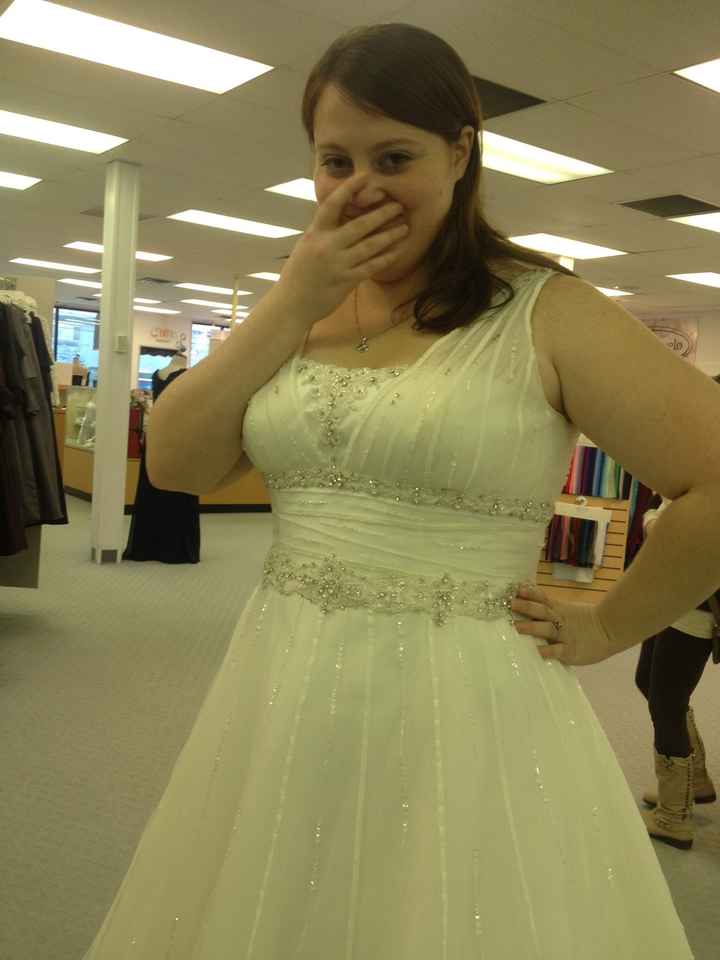Calling plus size brides, show me your Dress