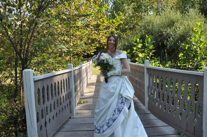 I have this craving to wear my dress again!!