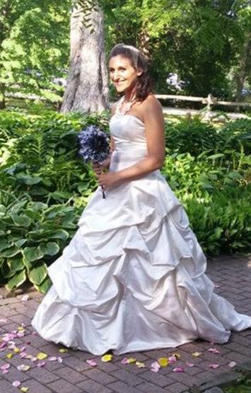 paper bouquets using pages from books - how do they look in pictures, etc?
