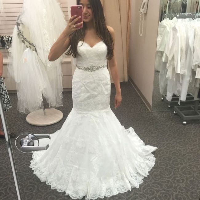 Show off those dresses!