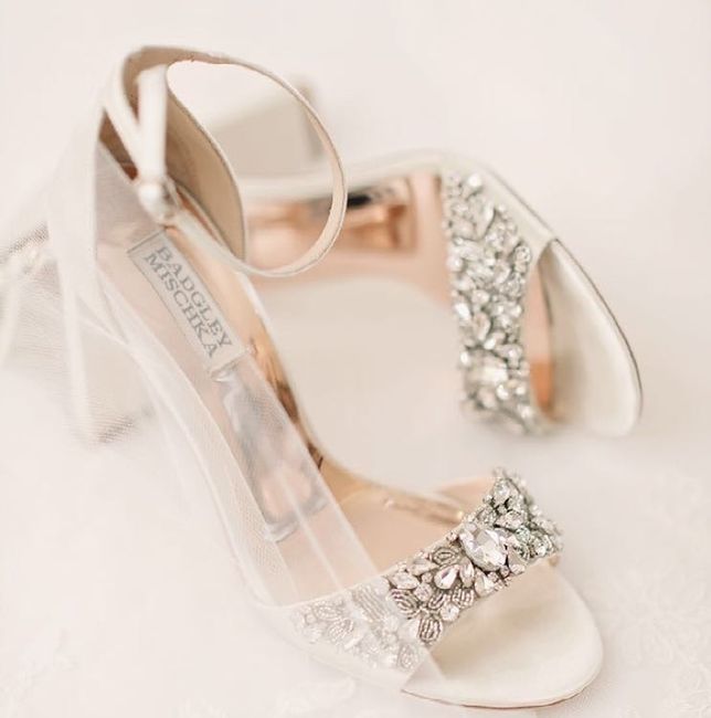 Shoes Shoes Shoes.... Shoe me your Shoes