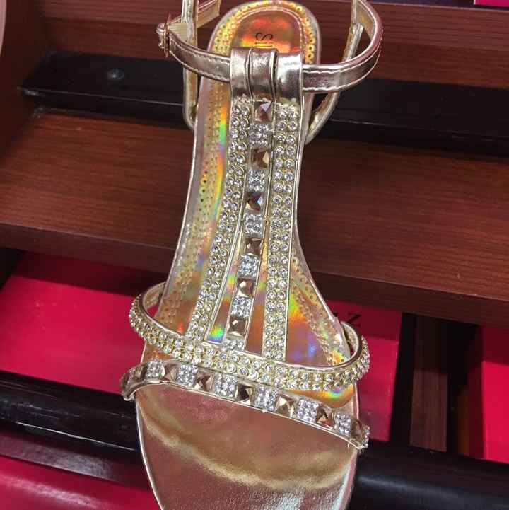 Show off those shoes!