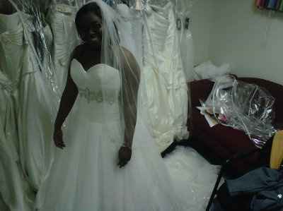 went dress shopping today!! PIC HEAVY!!!