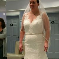 I wanna see your wedding dress!