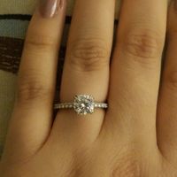 What shape is your engagement ring? 💍 - 1