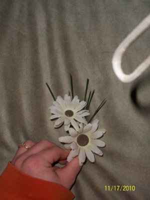 DIY Boutenierre or something like that..