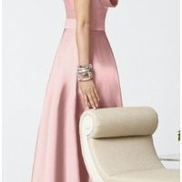 Bridesmaid Dresses... Show me yours.