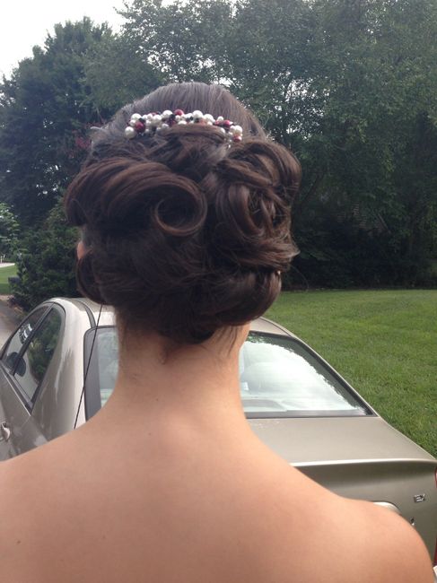 SHOW ME UR BRIDAL HAIR OR HAIR IDEAS.