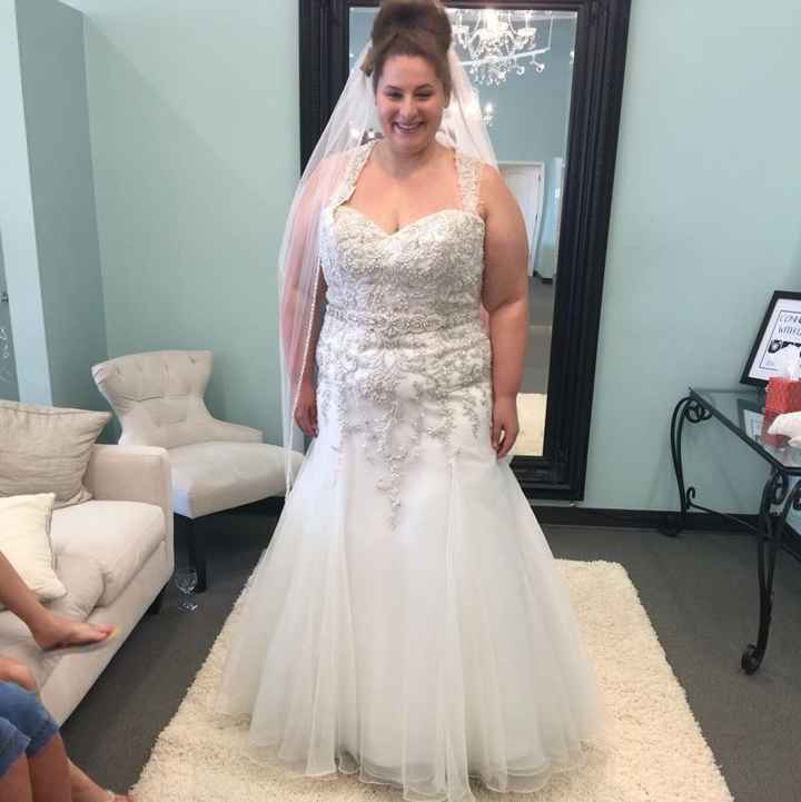 Calling plus size brides, show me your Dress