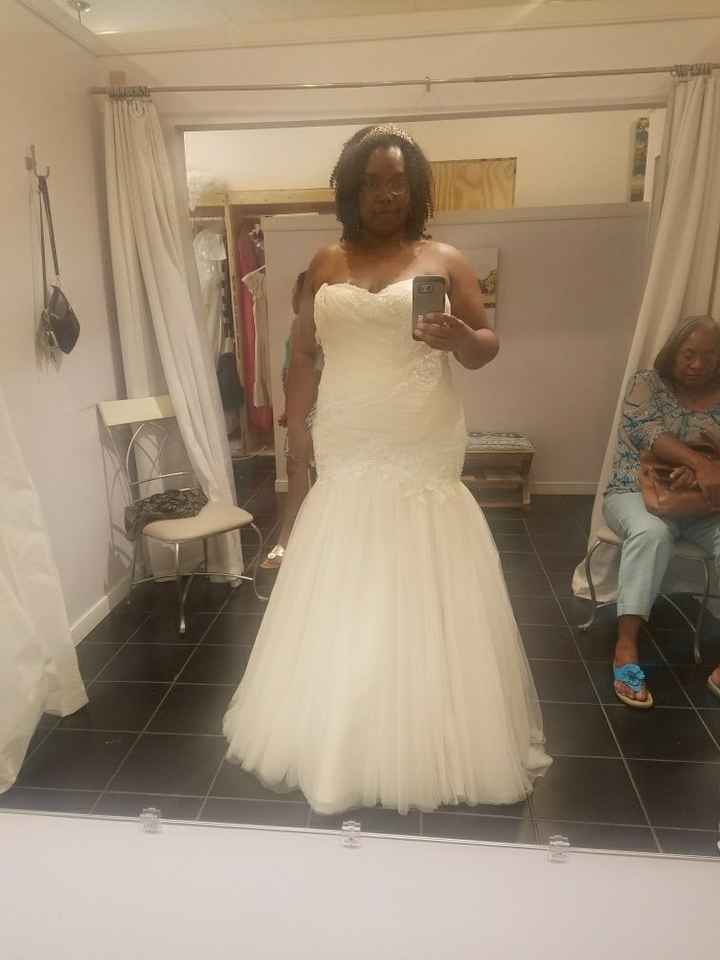 Who wants to share their gorgeous dress photos with me? - 1