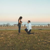 Post a photo of your fiance proposing!