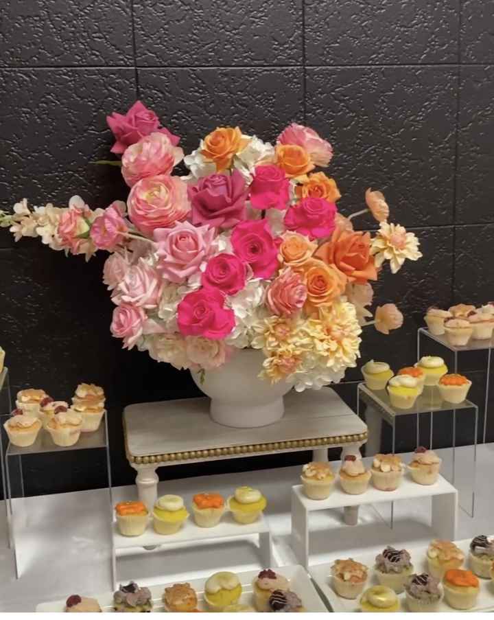 Does anyone regret doing fake flowers? - 1