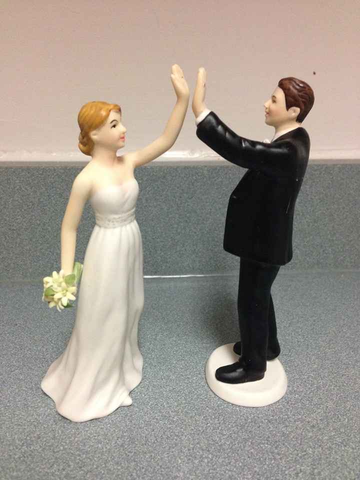 cake topper