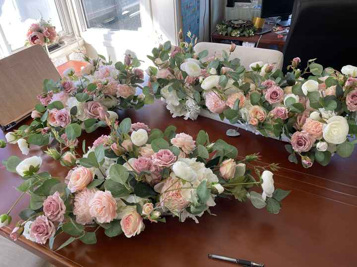 Sweetheart table focal point - 1