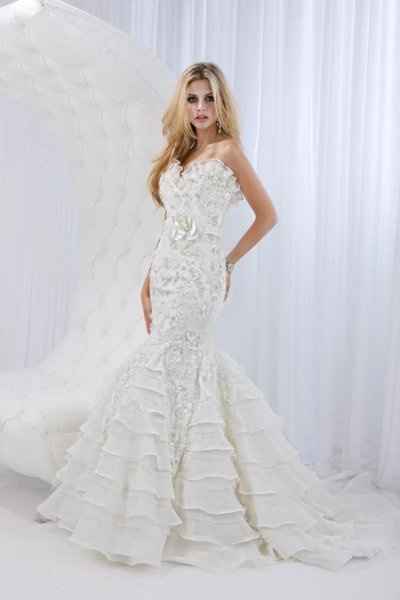 what does your wedding dress look like?!?!?