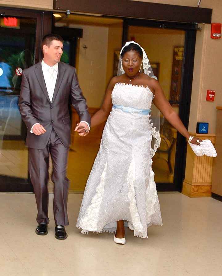 What a busy three days, but....I'm MARRRIED *pics*