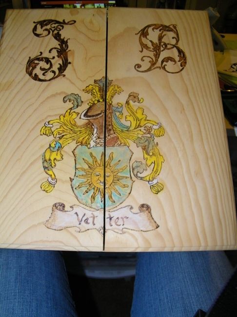 DIY: Wine Bottle Ceremony Box