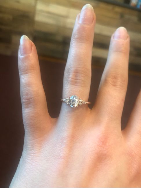 Who has a rose gold ring? - 1