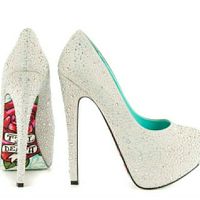 Found my dream shoes, but they're sold out every where! - 1