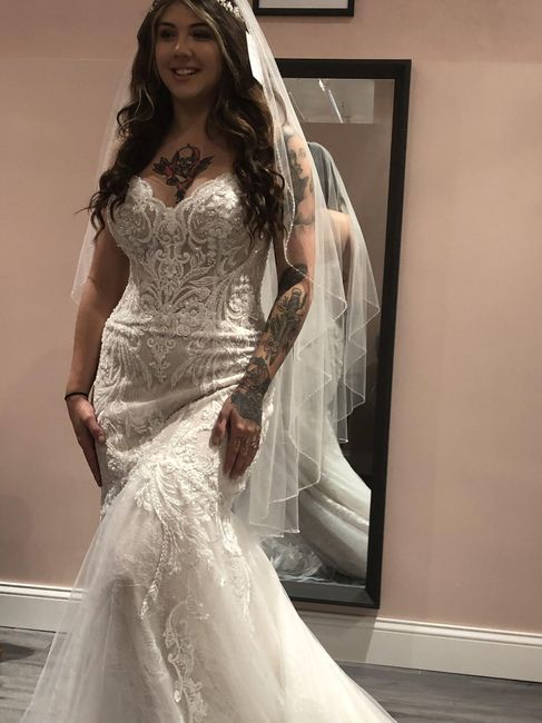 Has anyone ever added sequins to their wedding dress? Help! - 3