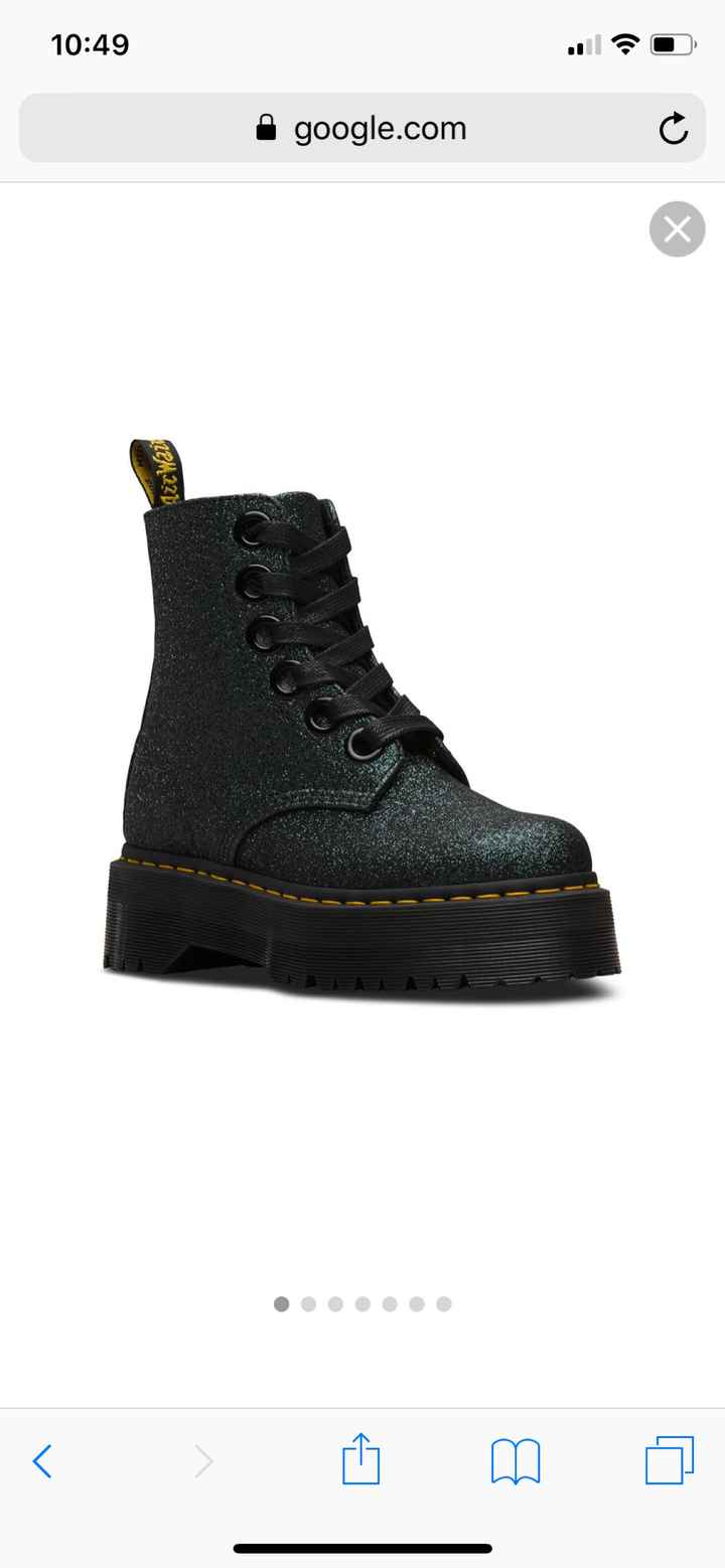 Let's talk shoes! - 1