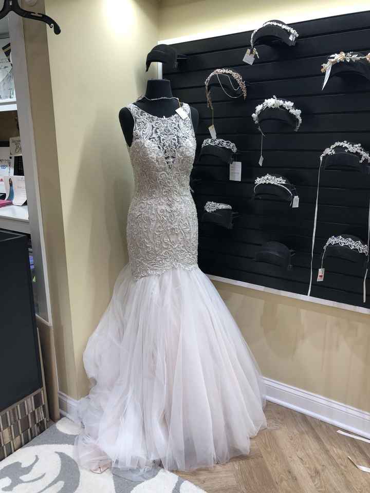 Please show your wedding dress, ladies - 1