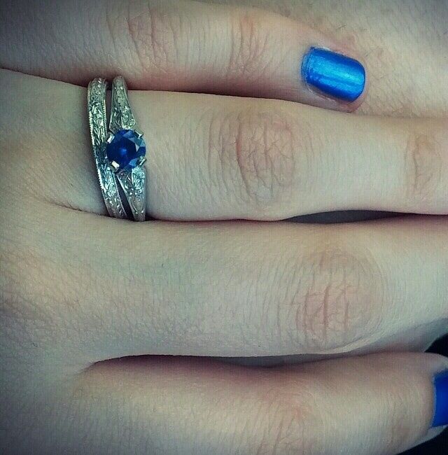 Lets see those beautiful engagement rings