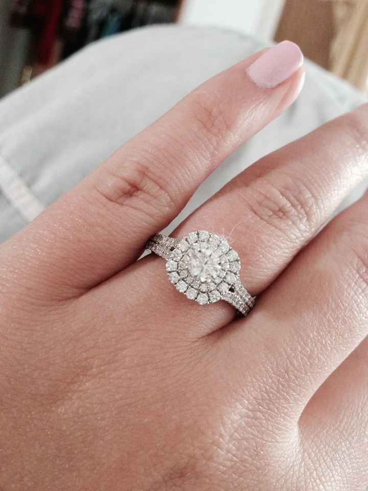 We haven't had any ring porn in awhile...