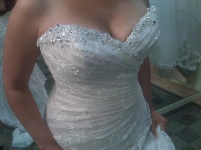 JennHutch!!! I tried on my dream dress!!!