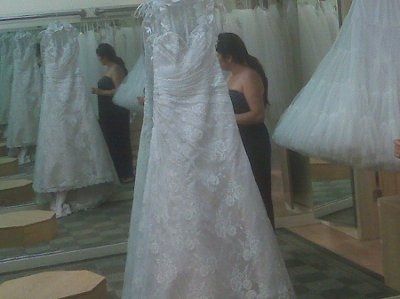 JennHutch!!! I tried on my dream dress!!!