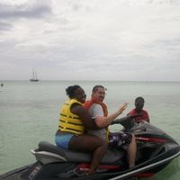 you guys want to check out some honeymoon pics?!