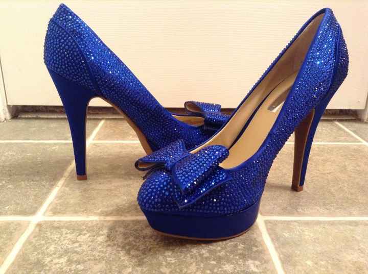 I just came home to a nice surprise!   Shoes!!!