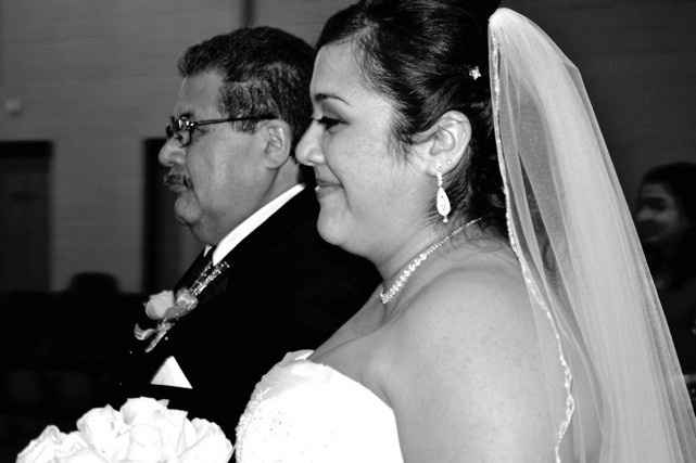 Back and Married!! *Pics included*