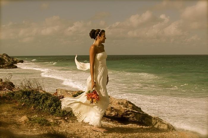 Photo of actual bride in the BCBG Timona