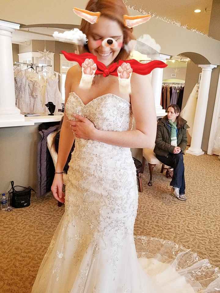 Loved the top of this dress but not the bottom (my maid of honor decided to be a goof haha)