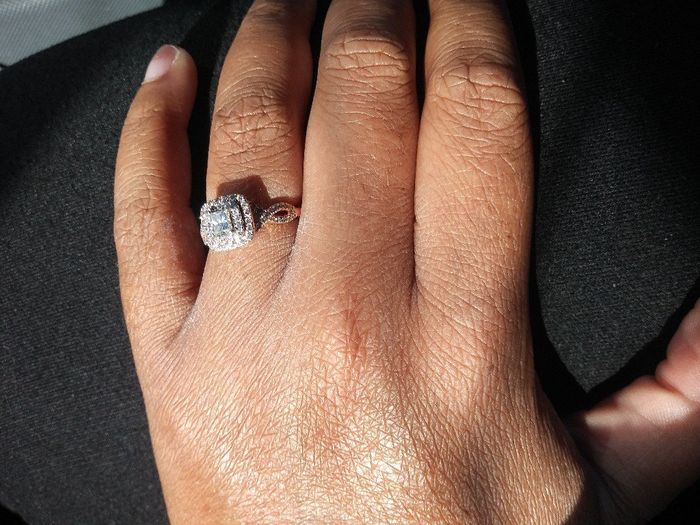 Who has a rose gold ring? - 1