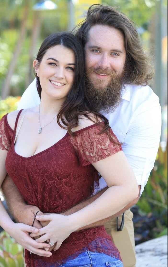 Engagement pictures are in :)