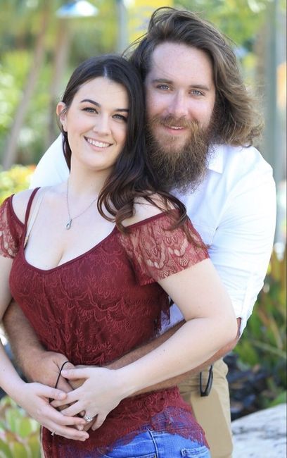 Engagement pictures are in :)