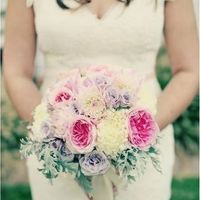 Ladies who have done their own flowers???