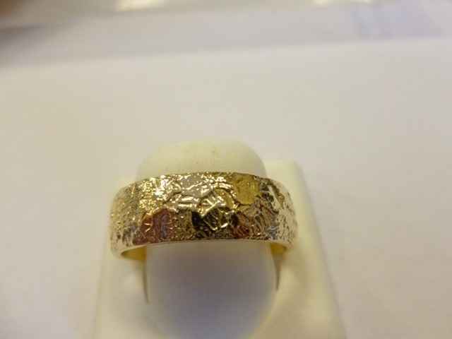 What does your FH ring look like?