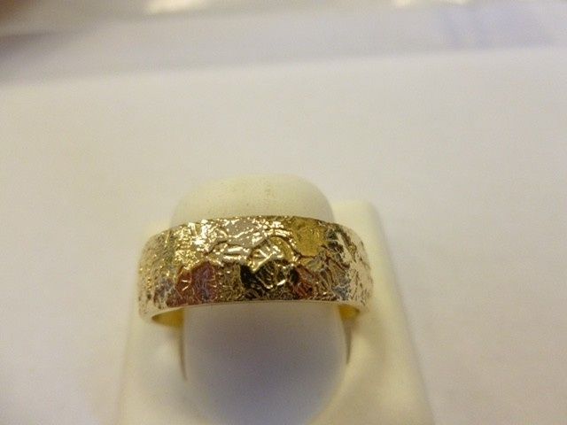 What does your FH ring look like?