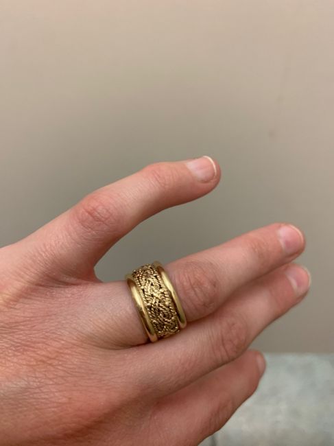 Brides of 2022! Show us your ring! - 1