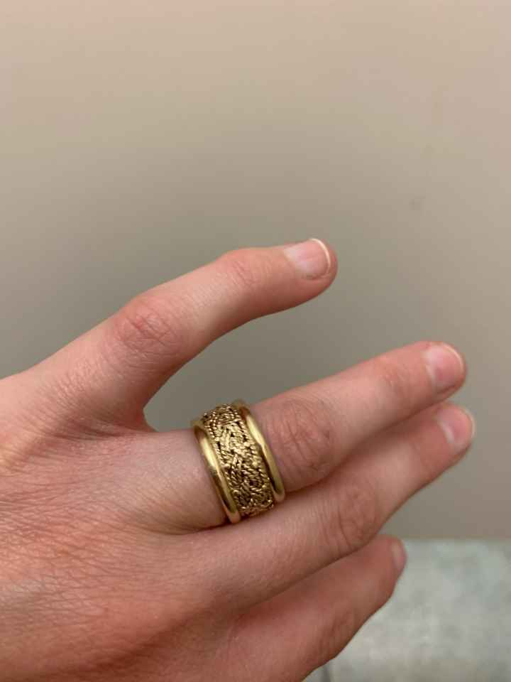 Brides of 2022! Show us your ring! - 1