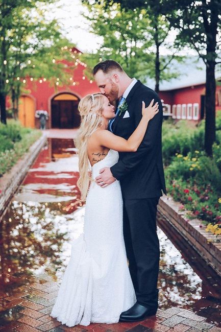 So i hate bustles.... 2