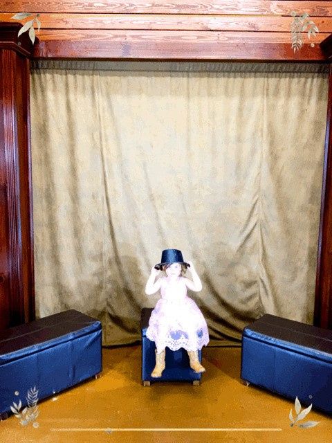 Thoughts on photobooths? 3