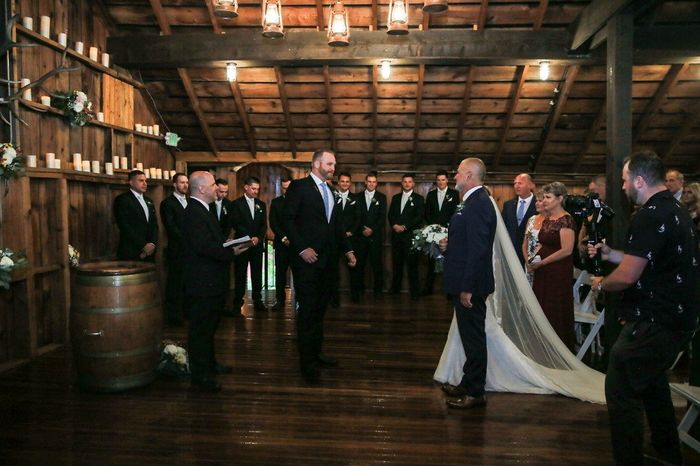 Having second thoughts on my veil... 4